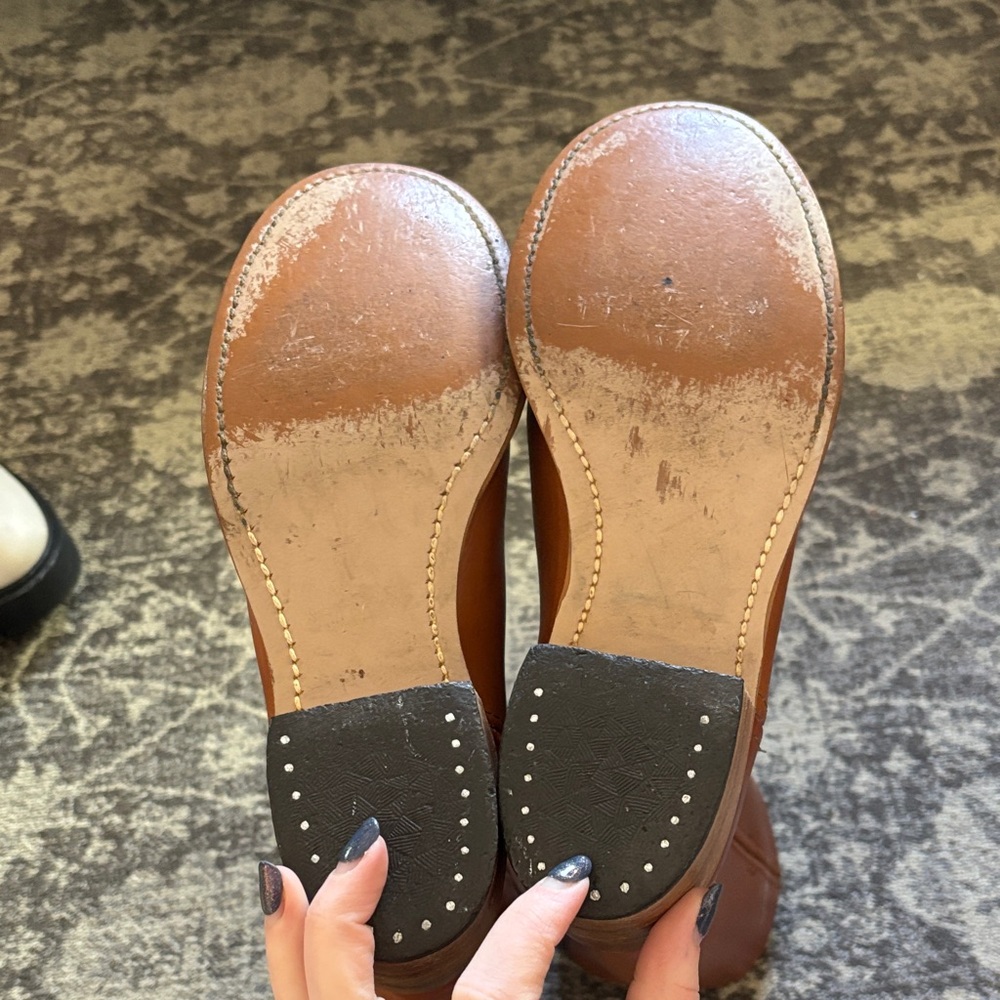 Frye campus boots women’s 6 - Picture 4 of 5